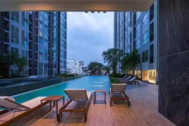 The Base Apartment Патая Екстериор снимка