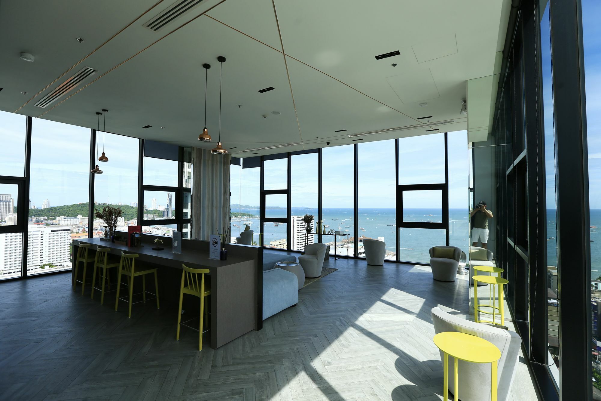 The Base Apartment Патая Екстериор снимка