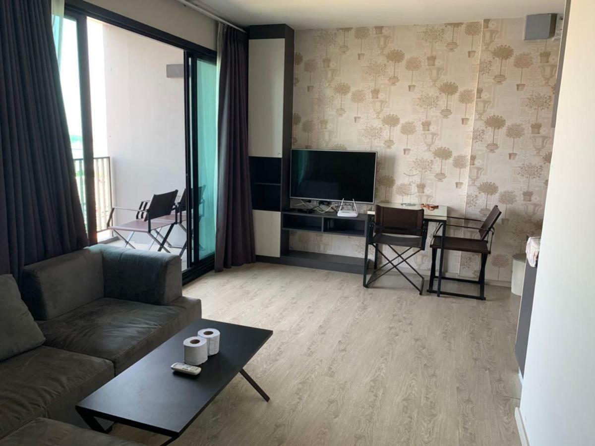 The Base Apartment Патая Екстериор снимка
